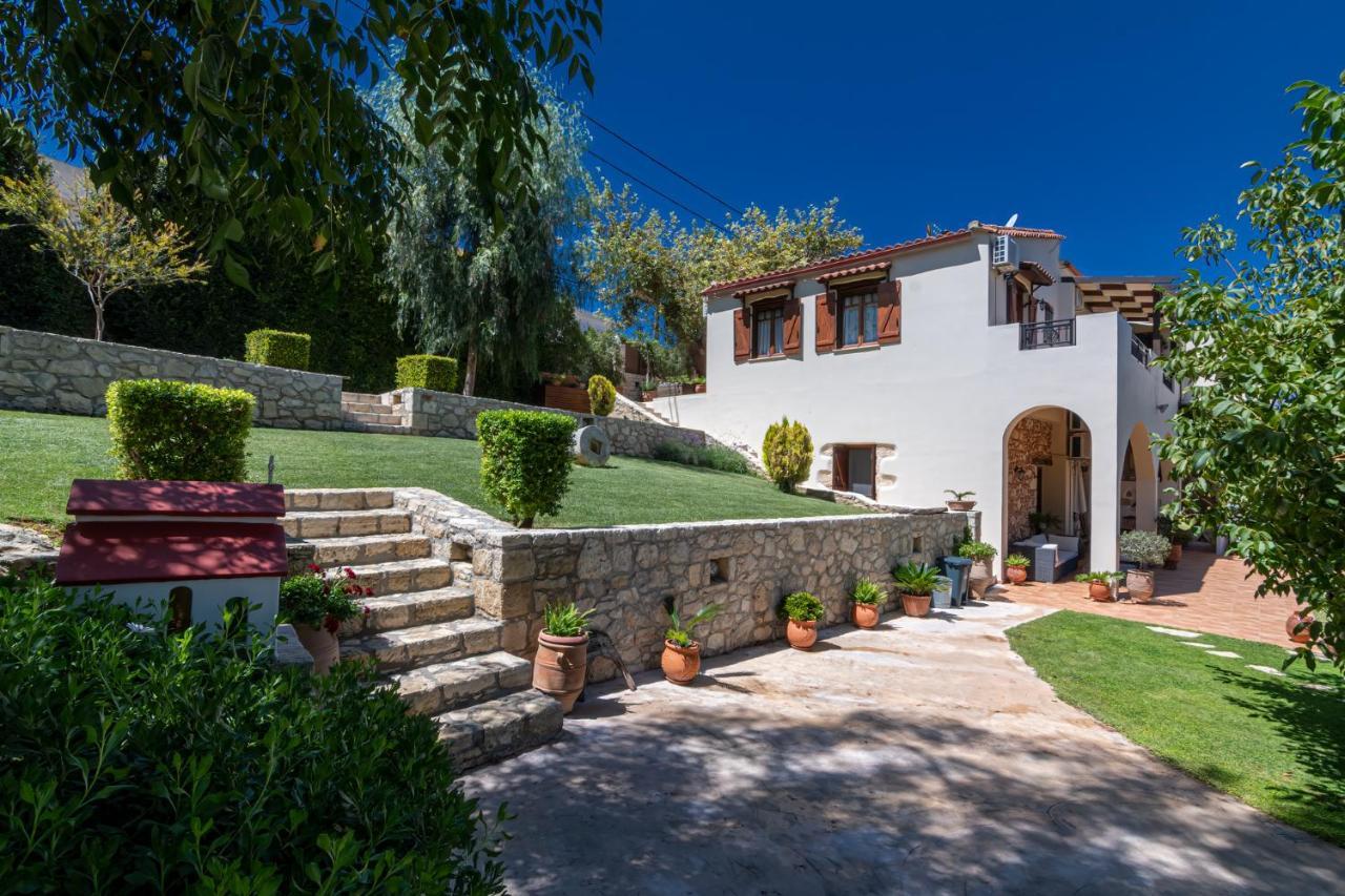 Alia Stone Villa-Ideal For Families-Heated Pool Nohia Екстериор снимка